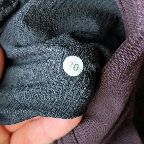 Lululemon Men's Purple Technical Chino Pants size 30 - Picture 5 of 7